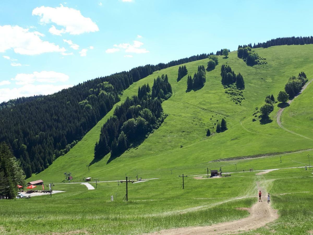 Hrabovo Barbora 19 Apartment รูชอมแบรอค ภายนอก รูปภาพ